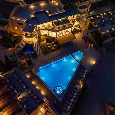 Gerakas Belvedere & Hotel 4*