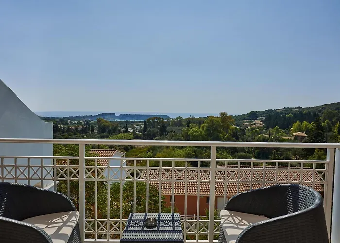 호텔 Gerakas Belvedere & 4*