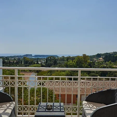 Hotel Gerakas Belvedere & Vasilikí