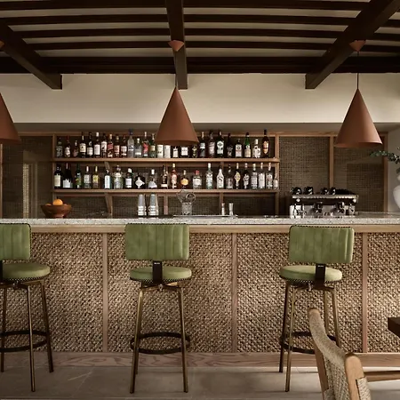 ホテル Gerakas Belvedere & Vasilikí