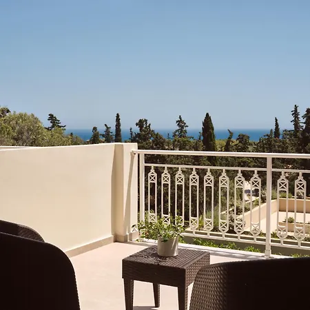 Ξενοδοχείο Gerakas Belvedere & 4*