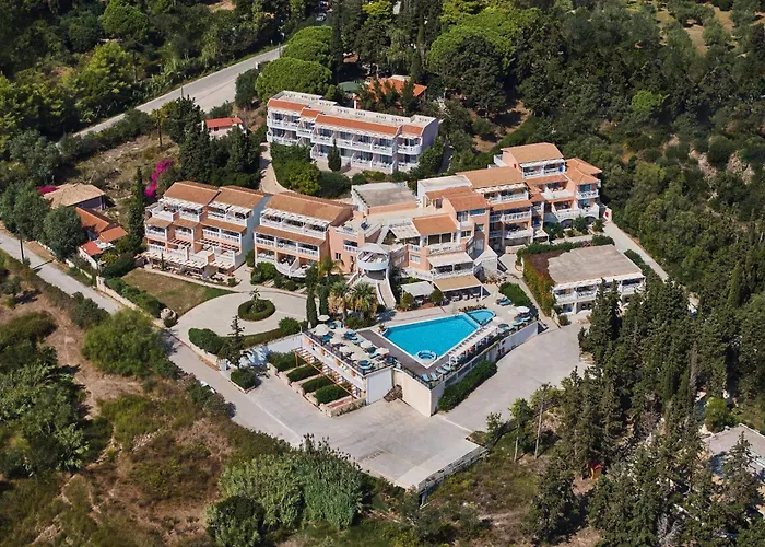 Gerakas Belvedere & Hotel