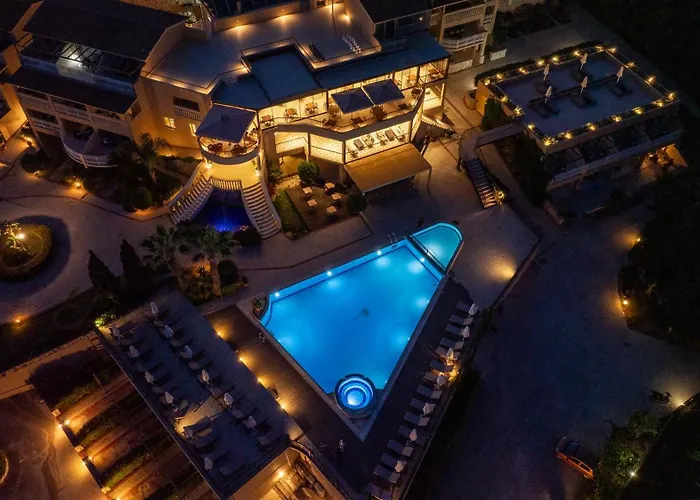 Gerakas Belvedere & Hotel 4*
