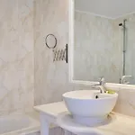 Gerakas Belvedere & Hotel