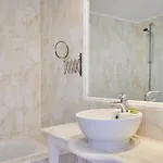 Gerakas Belvedere & 4*