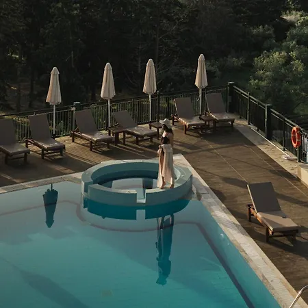 Gerakas Belvedere & 4*