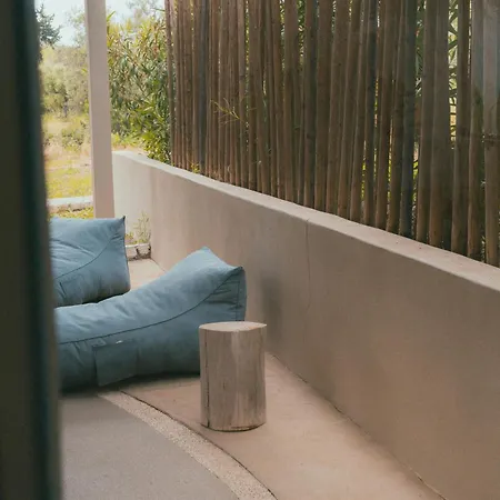 Gerakas Belvedere & 4*