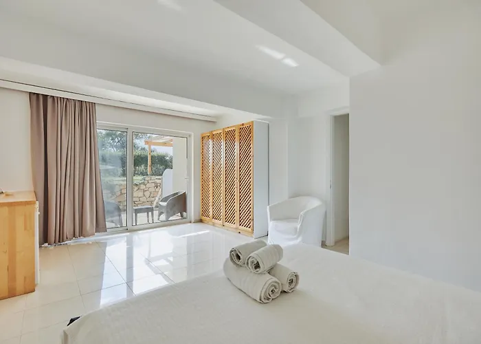 Hotel Gerakas Belvedere